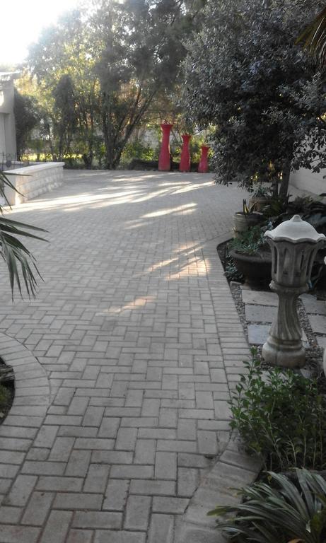 Poetry Guestrooms Vryburg Exterior photo